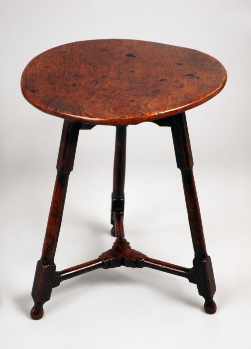 Mid 18th Century Elm and Oak Cricket Table