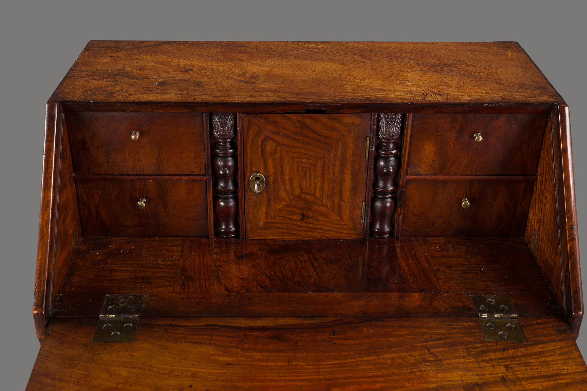 Grof feit onenigheid Fine Early Chinese Export Small Padouk Table Bureau | Michael Pashby  Antiques